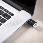 Lexar-Jumpdrive-V40-64gb4